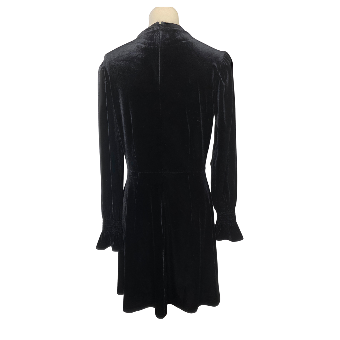 Black Velvet Preloved Long Sleeve Dress – LOFT – Size 6 – Wednesday Addams Goth Vibes