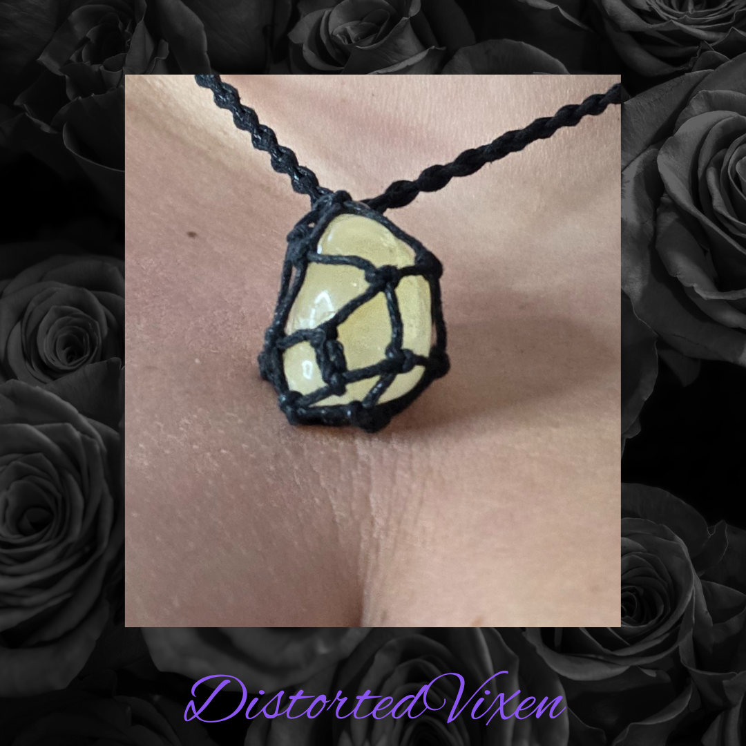 Citrine Confidence Necklace • Adjustable Macramé Pendant • Manifestation & Attraction Crystal Jewelry