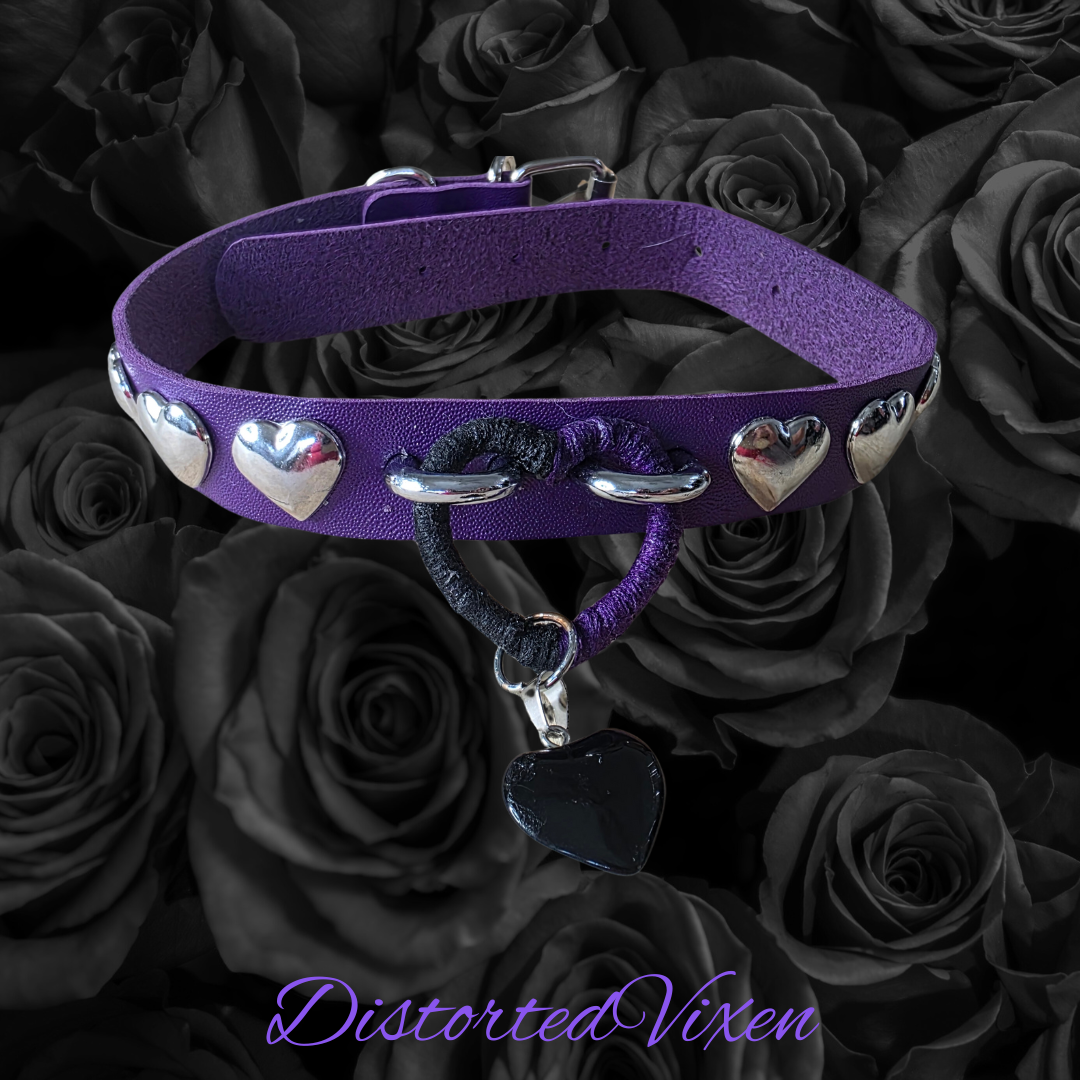 Gothic Purple Heart Choker – Wrapped Center Ring Collar with Black Heart Pendant