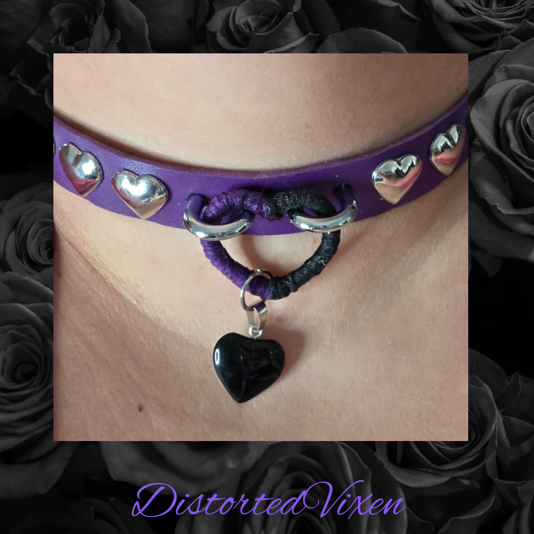 Gothic Purple Heart Choker – Wrapped Center Ring Collar with Black Heart Pendant