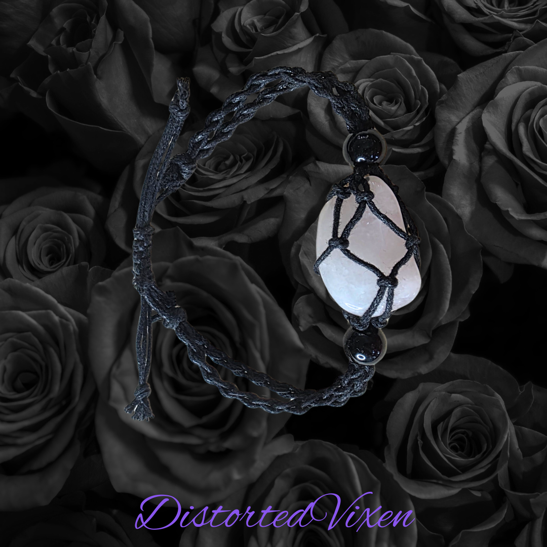 Rose Quartz Macramé Bracelet – Adjustable Crystal Jewelry, Witchy Handmade Aesthetic