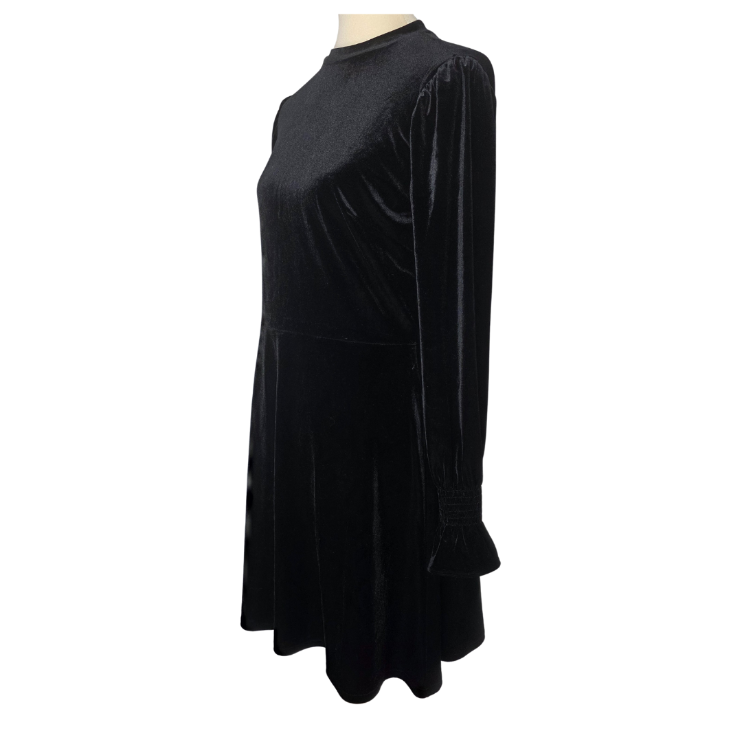Black Velvet Preloved Long Sleeve Dress – LOFT – Size 6 – Wednesday Addams Goth Vibes